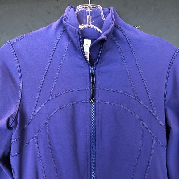 Lululemon jacket Sz 6 - Picture 4 of 15